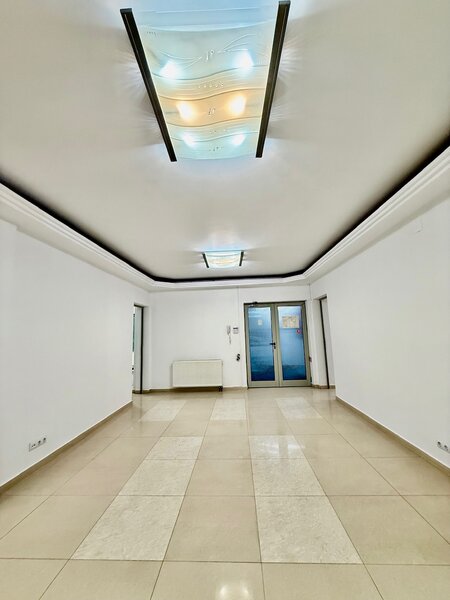 Unirii, Tineretului, Dimitrie Cantemir, 120 mp, parter.